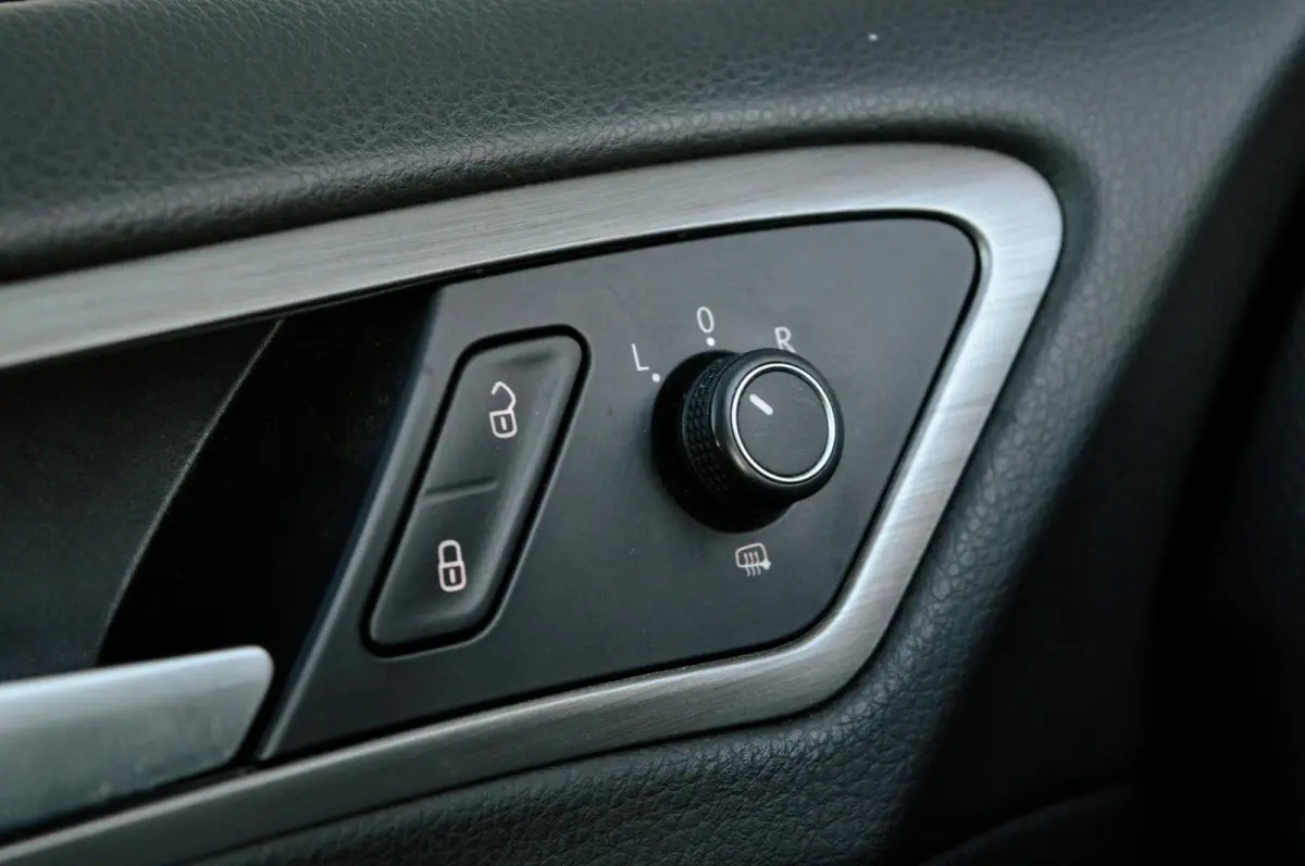 1.6 TDI Business Edition R Connected
