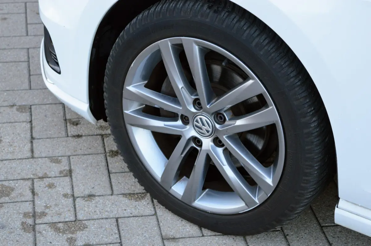 1.6 TDI Business Edition R Connected
