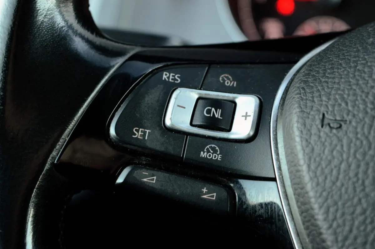 1.6 TDI Business Edition R Connected