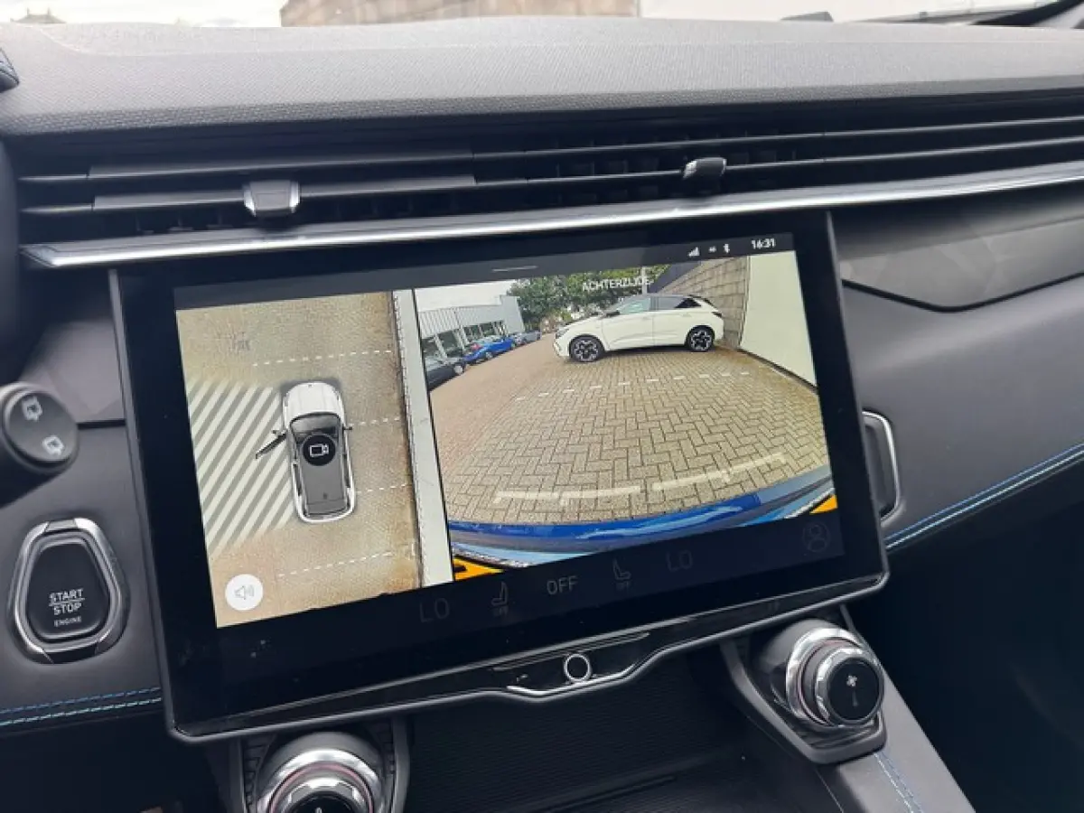 1.5 Hybrid 262PK met Zwarte hemel, Panoramadak, Infinity Sound, Navi/360-Camera, Memory-Stoelen
