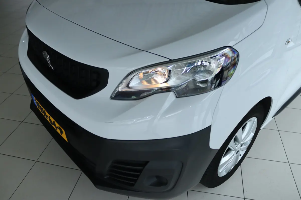 2.0 BlueHDI 180 S&S DC | Cruise Control | Trekhaak | Betimmering | Leder | LMV | Camera | Carplay | Climate |