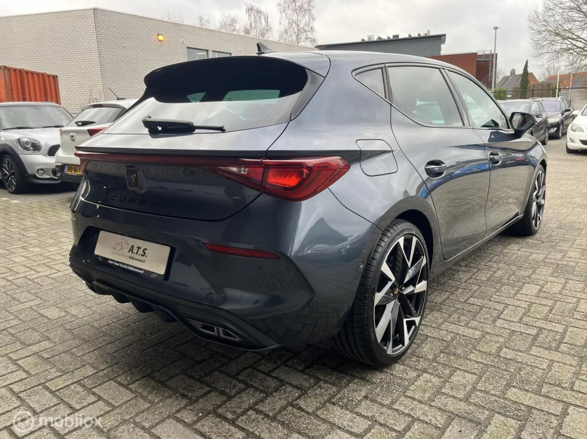 1.5 eTSI LED*NAVI*CAMERA*CRUISE*PDC*CARPLAY*