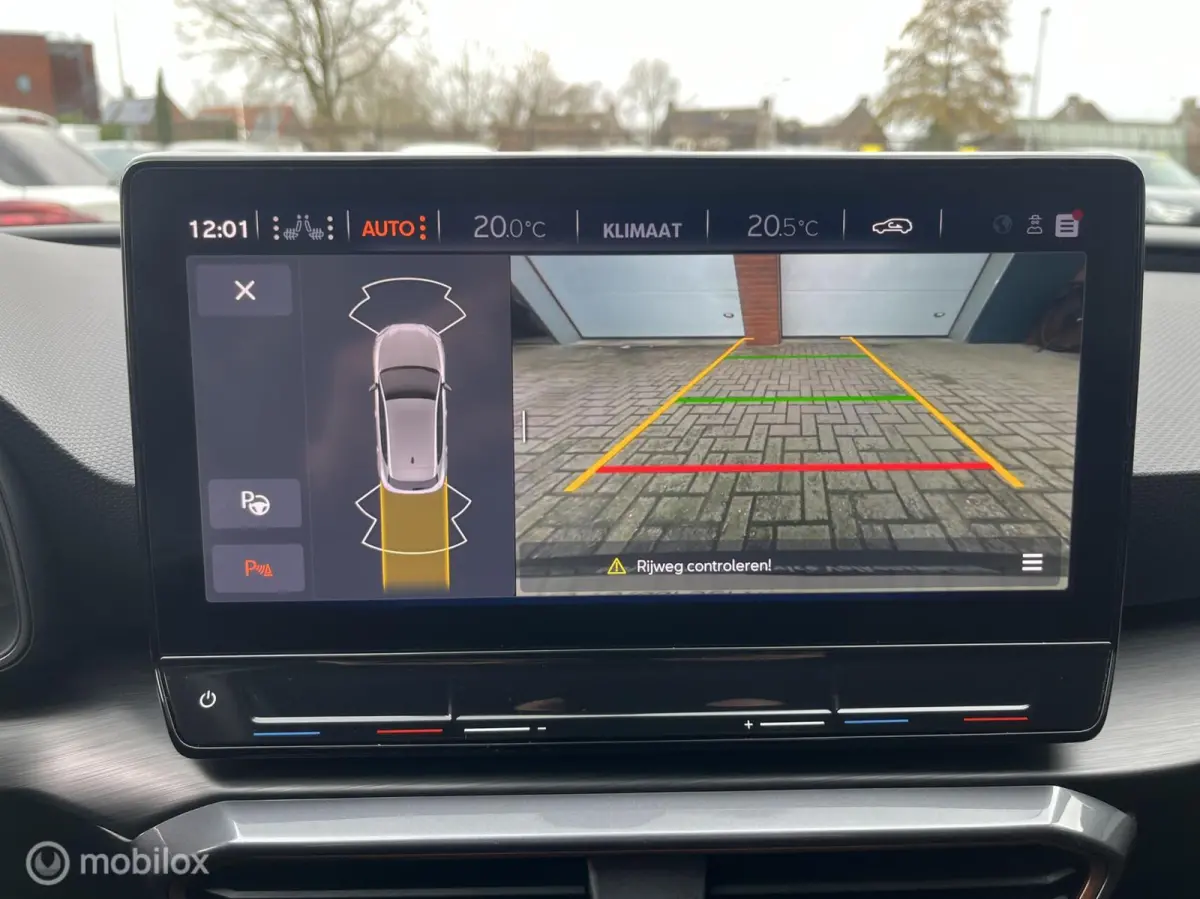 1.5 eTSI LED*NAVI*CAMERA*CRUISE*PDC*CARPLAY*