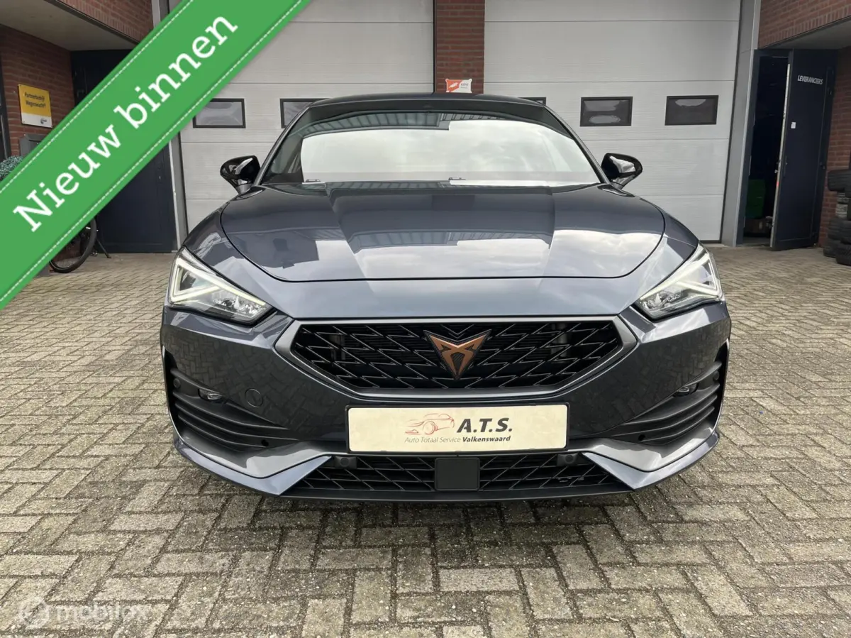 1.5 eTSI LED*NAVI*CAMERA*CRUISE*PDC*CARPLAY*