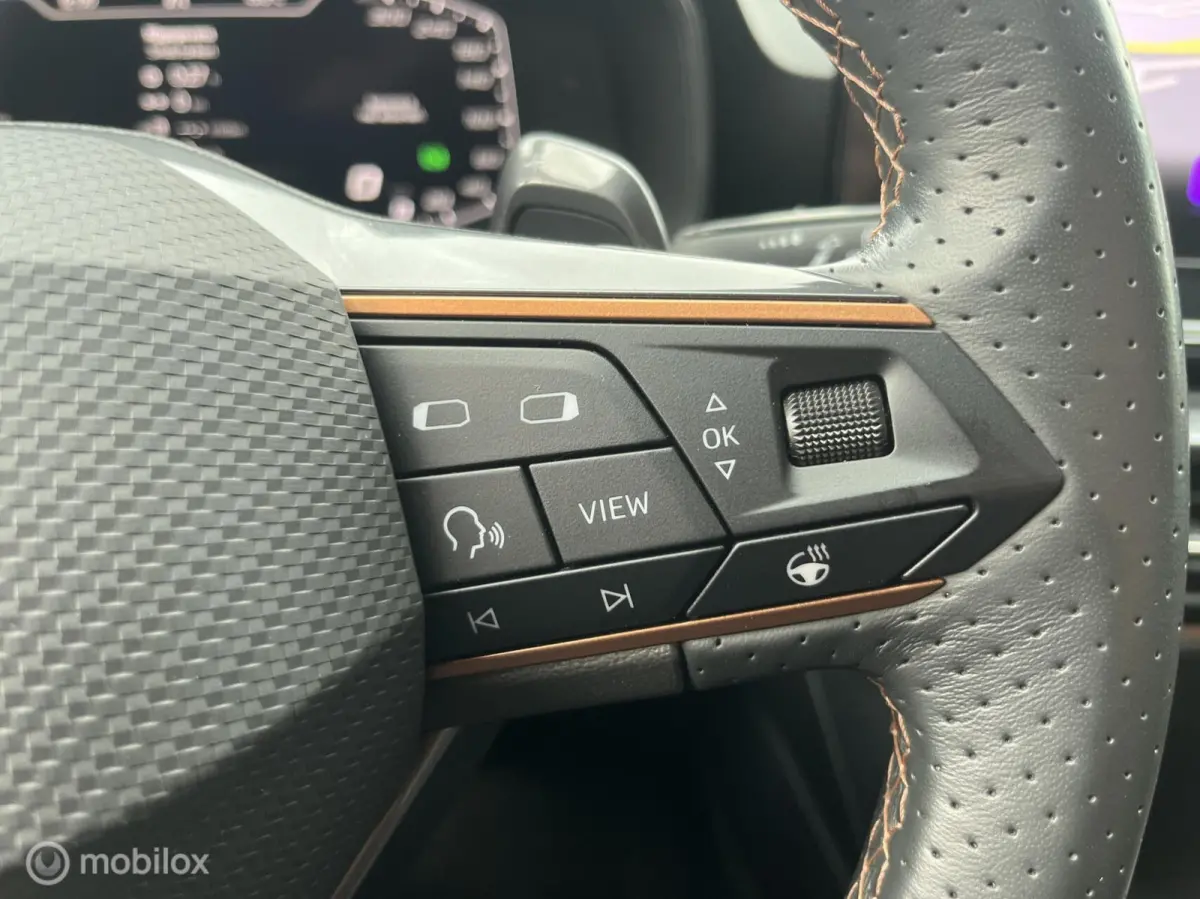 1.5 eTSI LED*NAVI*CAMERA*CRUISE*PDC*CARPLAY*
