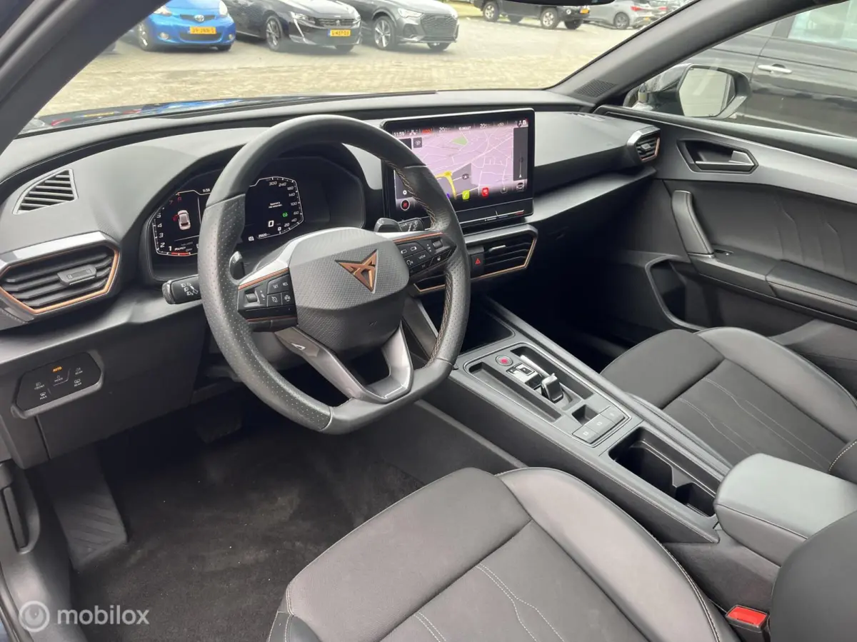 1.5 eTSI LED*NAVI*CAMERA*CRUISE*PDC*CARPLAY*