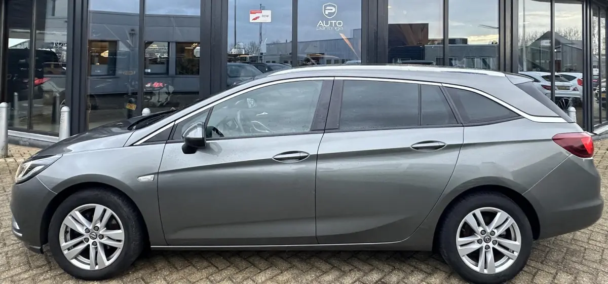 1.4 Turbo 120 Jaar Edition 150PK | AUTOMAAT | ZEER NETTE STAAT | Trekhaak | Stoel en Stuur Verwarming | APK tot 29-04-2027 |