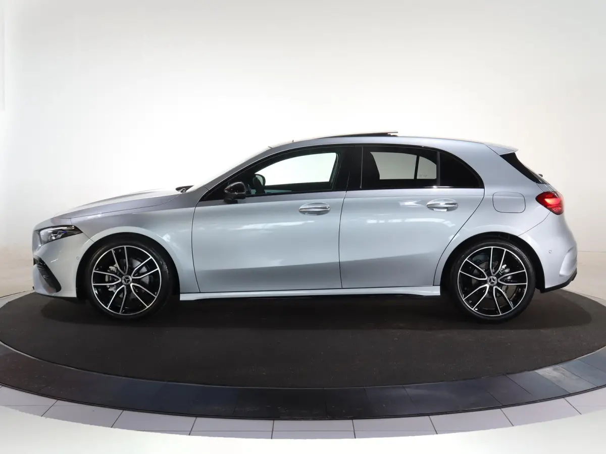 180 Business Solution AMG | Panoramaschuifdak | Nightpakket | AMG Line Plus | Head-up display | 360° camera