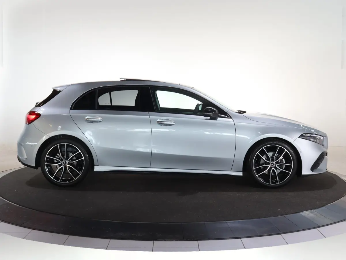 180 Business Solution AMG | Panoramaschuifdak | Nightpakket | AMG Line Plus | Head-up display | 360° camera