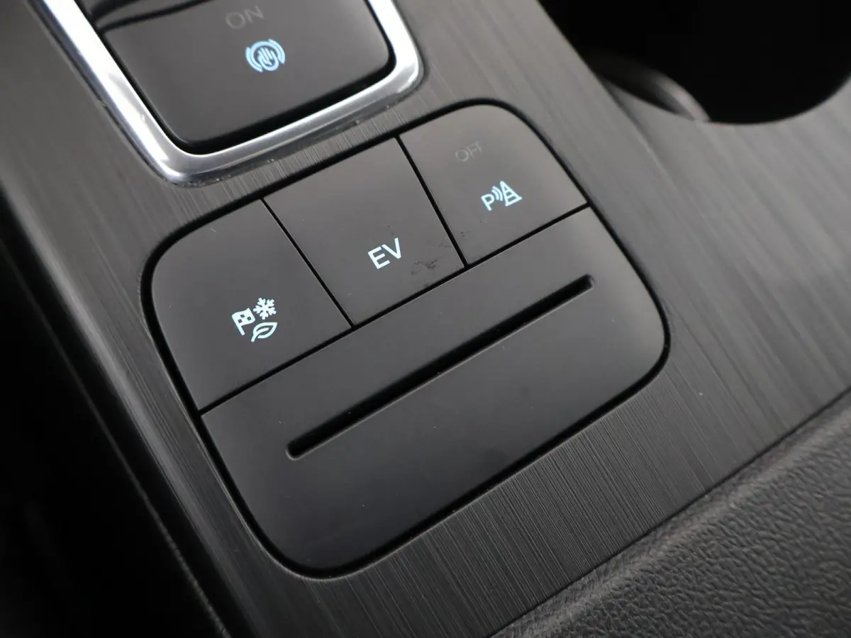 2.5 PHEV ST-Line | SOH 92,4% | Panoramadak | Winterpakket | Parkeercamera | Elek. Achterklep | Navigatie | Climate Control | Keyless Entry/Go | Apple Carplay/Android Auto |