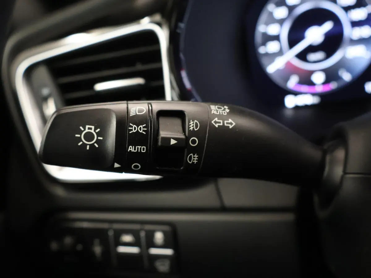 1.5 T-GDi GT-Line | Panoramadak | Matrix LED | Stoel/Stuurverwarming | Keyless Entry/Go | Elek. Achterklep | Apple Carplay/Android Auto |