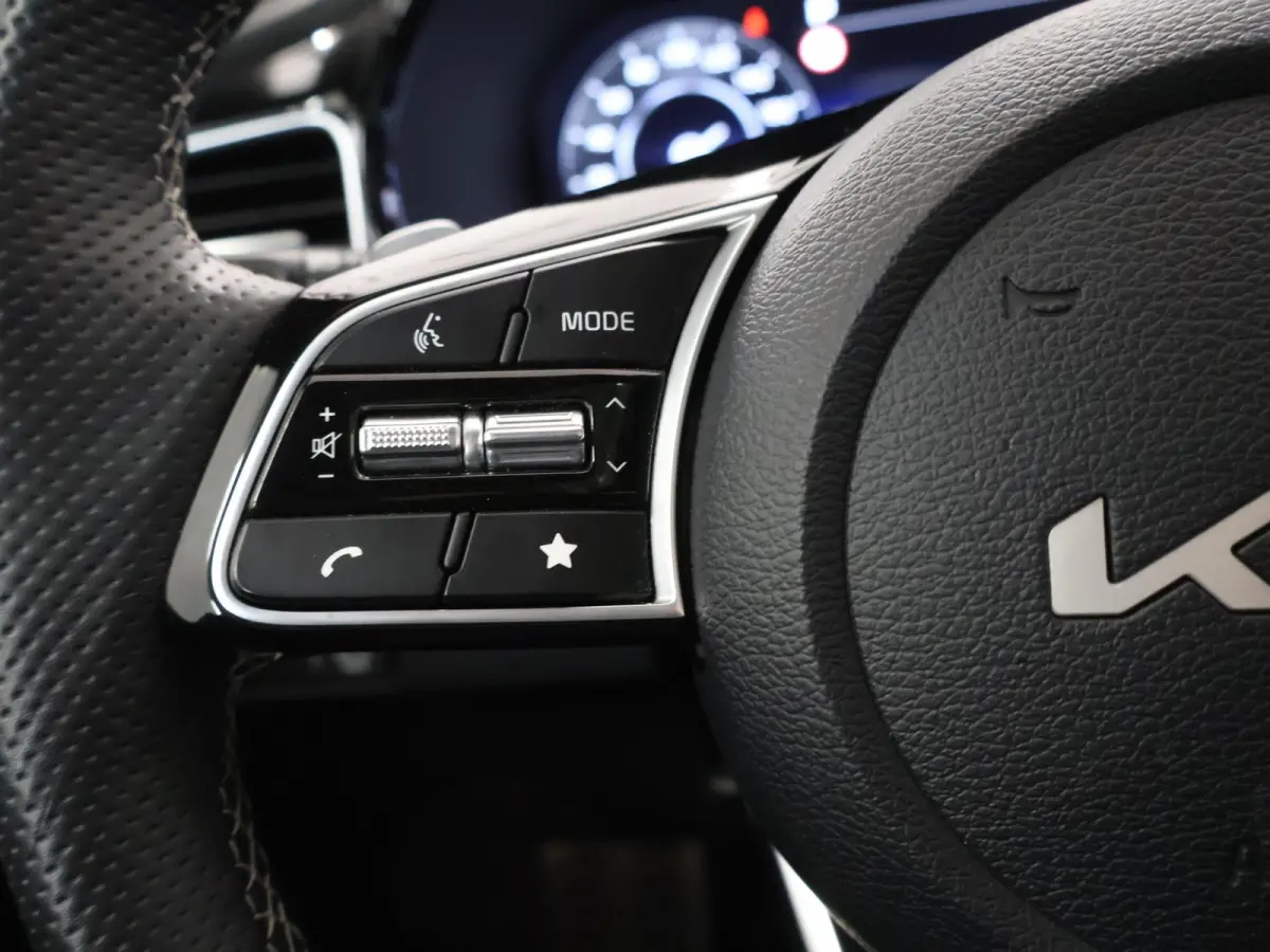 1.5 T-GDi GT-Line | Panoramadak | Matrix LED | Stoel/Stuurverwarming | Keyless Entry/Go | Elek. Achterklep | Apple Carplay/Android Auto |