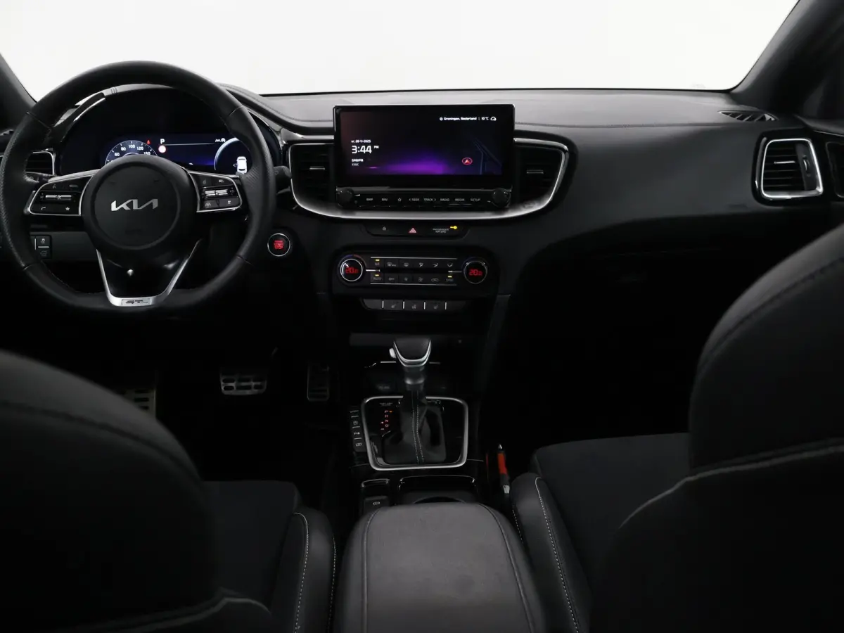1.5 T-GDi GT-Line | Panoramadak | Matrix LED | Stoel/Stuurverwarming | Keyless Entry/Go | Elek. Achterklep | Apple Carplay/Android Auto |