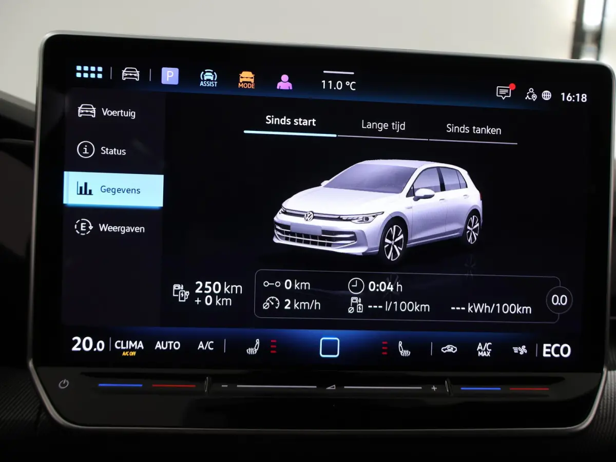 1.5 eHybrid GTE | Matrix LED | HUD | 360° Camera | Stoel/Stuurverwarming | Keyless Entry/Go | Apple Carplay/Android Auto |