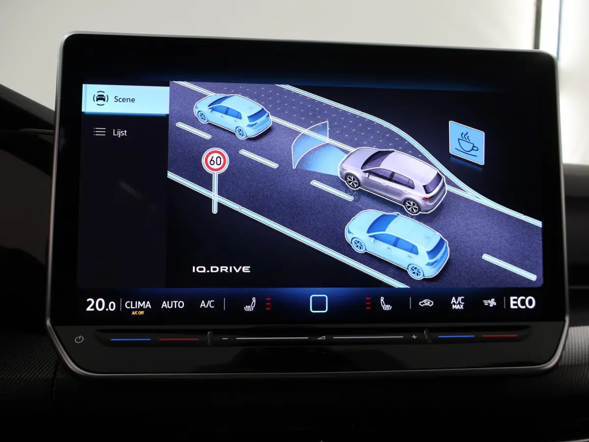 1.5 eHybrid GTE | Matrix LED | HUD | 360° Camera | Stoel/Stuurverwarming | Keyless Entry/Go | Apple Carplay/Android Auto |