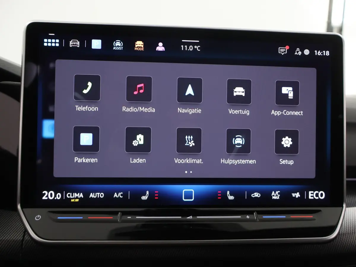 1.5 eHybrid GTE | Matrix LED | HUD | 360° Camera | Stoel/Stuurverwarming | Keyless Entry/Go | Apple Carplay/Android Auto |