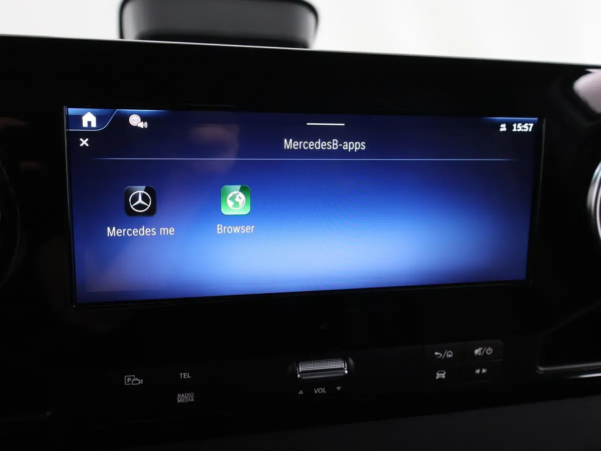 317 CDI | L2 H2 | Aut. | RWD | PRO | BPM VRIJ! | 3500 KG AHW | CARPLAY | ANDROID AUTO | 3-ZITS | CRUISE | CAMERA | AIRCO | SPOORASSISTENT | DODEHOEKDETECTIE |