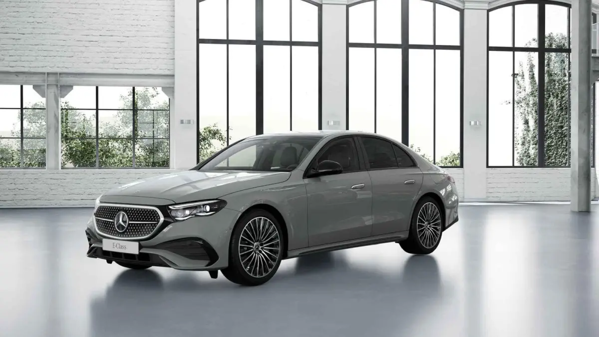 300e Sport Edition | Premium-pakket  | Trekhaak | Nightpakket | Burmester | Dodehoekassistent | 360° camera |