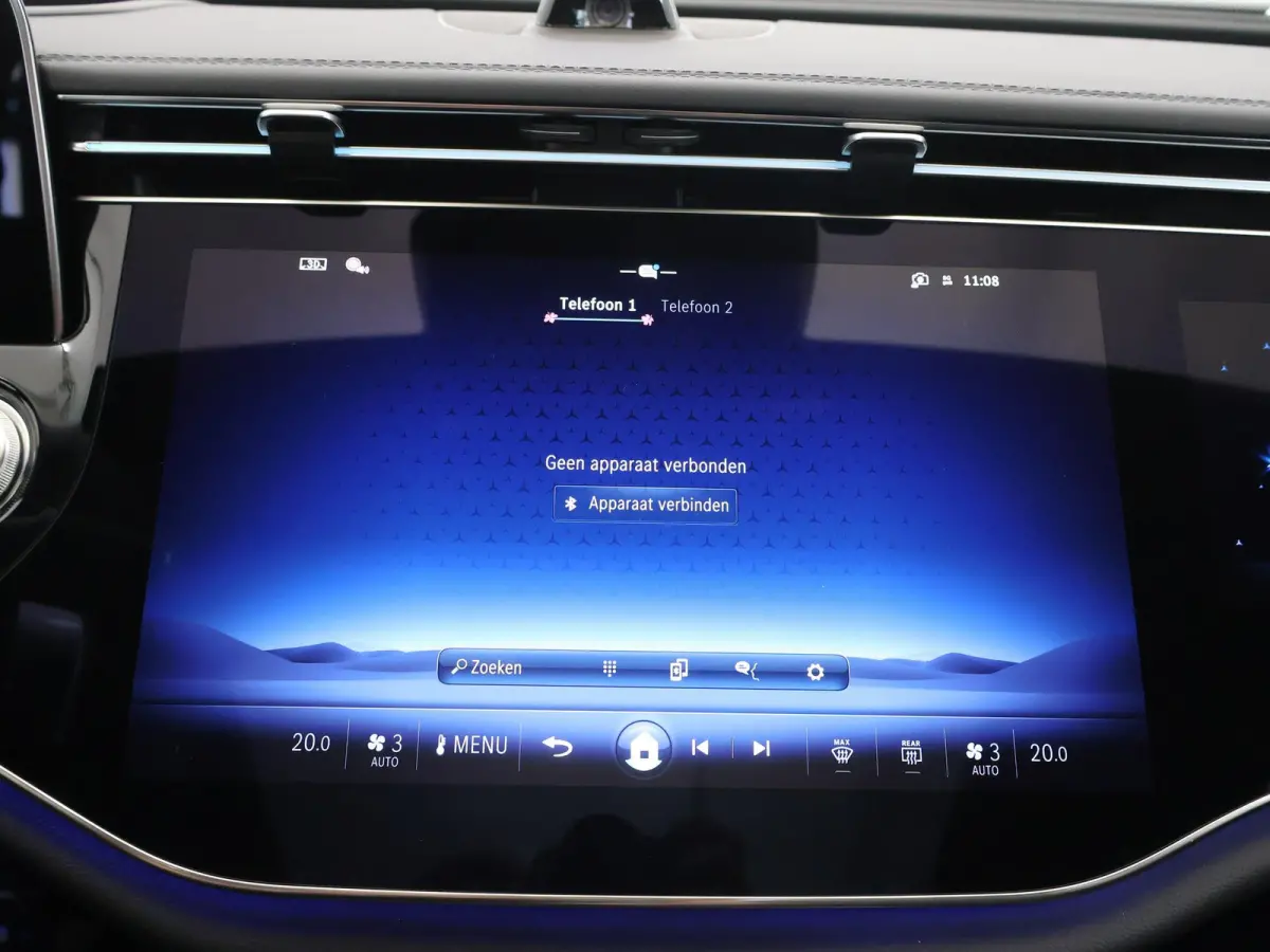 300e Sport Edition | Premium Plus pakket | Panoramaschuifdak | Superscreen | Nightpakket | Rijassistentiepakket Plus | Stoelventilatie | Head-up display | Burmester