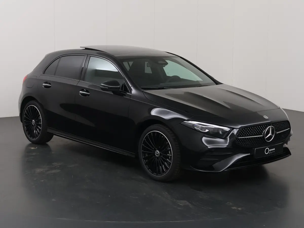 250e Business Solution AMG Apple Carplay| Panoramaschuifdak | Stoelverwarming | Achteruitrijcamera |  MULTIBEAM LED | Night Pakket | Driving Assistance Pakket
