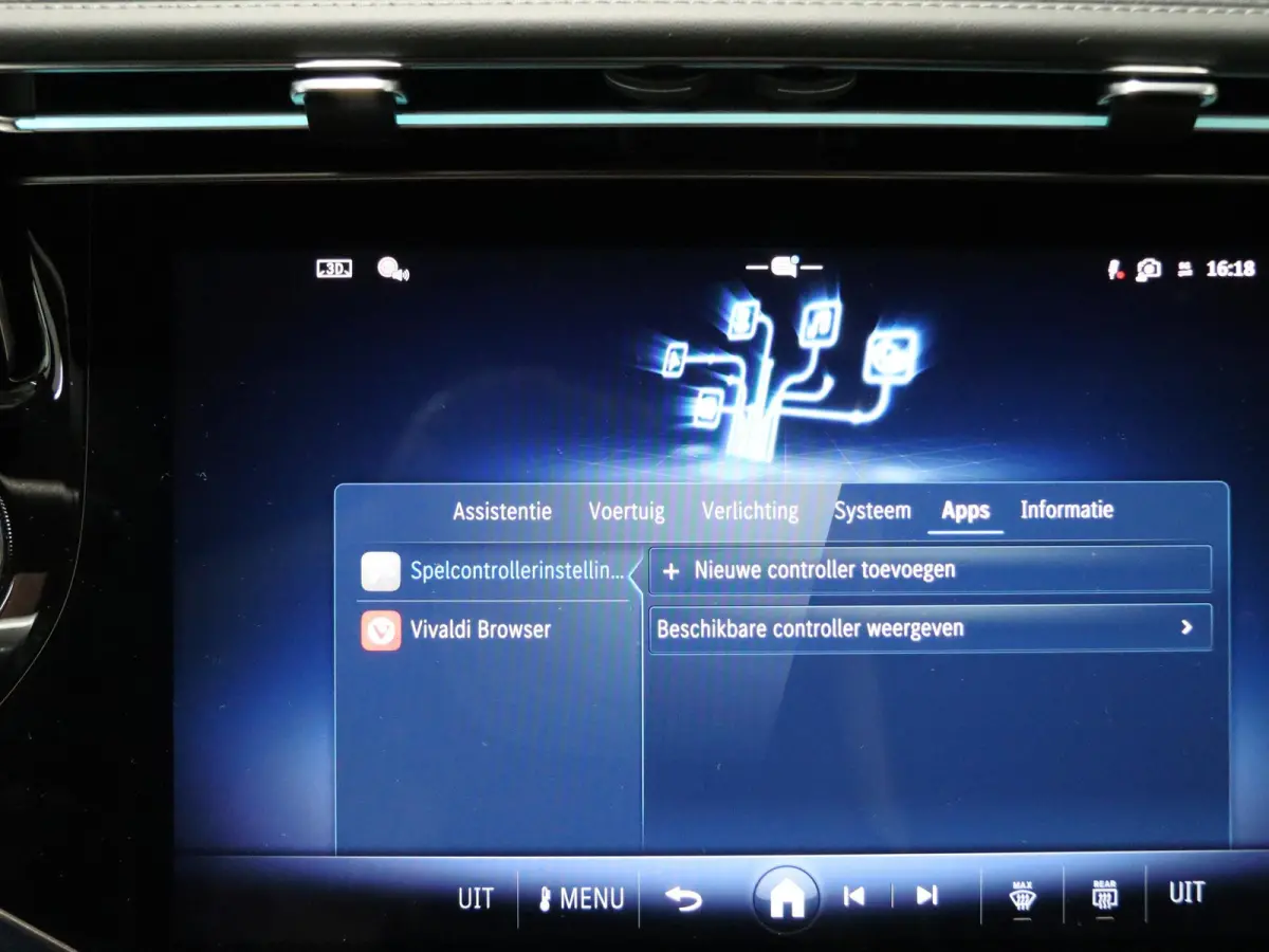 300e Sport Edition | Panoramaschuifdak | Premium plus | Superscreen | Nightpakket | Burmester | Stoelventilatie | Rijassistentiepakket Plus | Head-up display | DISTRONIC |