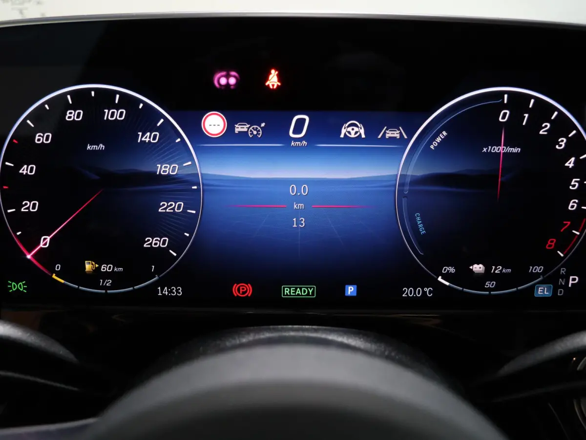 300e Sport Edition | Panoramaschuifdak | Premium Plus | Rijassistentiepakket Plus | Nightpakket | Leder pakket | Burmester | Head-up display | 360° camera | DISTRONIC |