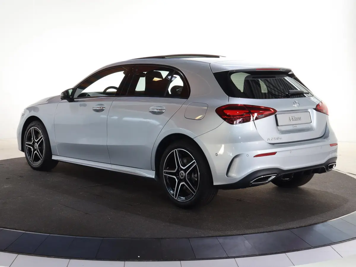 250e Business Solution AMG | Panoramaschuifdak | Premium Plus | Head-up display | Dodehoekassistent |