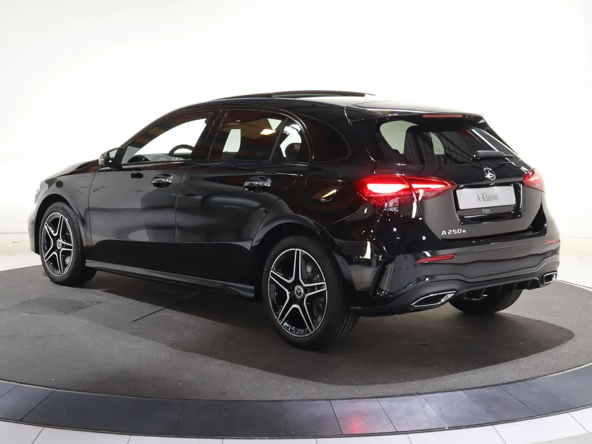 250e Business Solution AMG | Panoramaschuifdak | Premium Plus | Head-up display | Dodehoekassistent |
