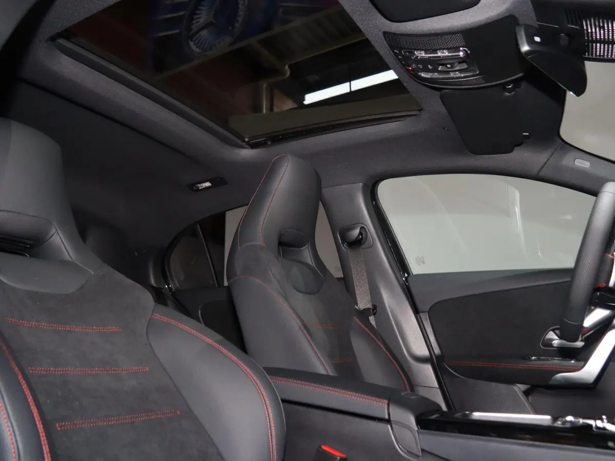 250e Business Solution AMG | Panoramaschuifdak | Premium Plus | Head-up display | Dodehoekassistent |