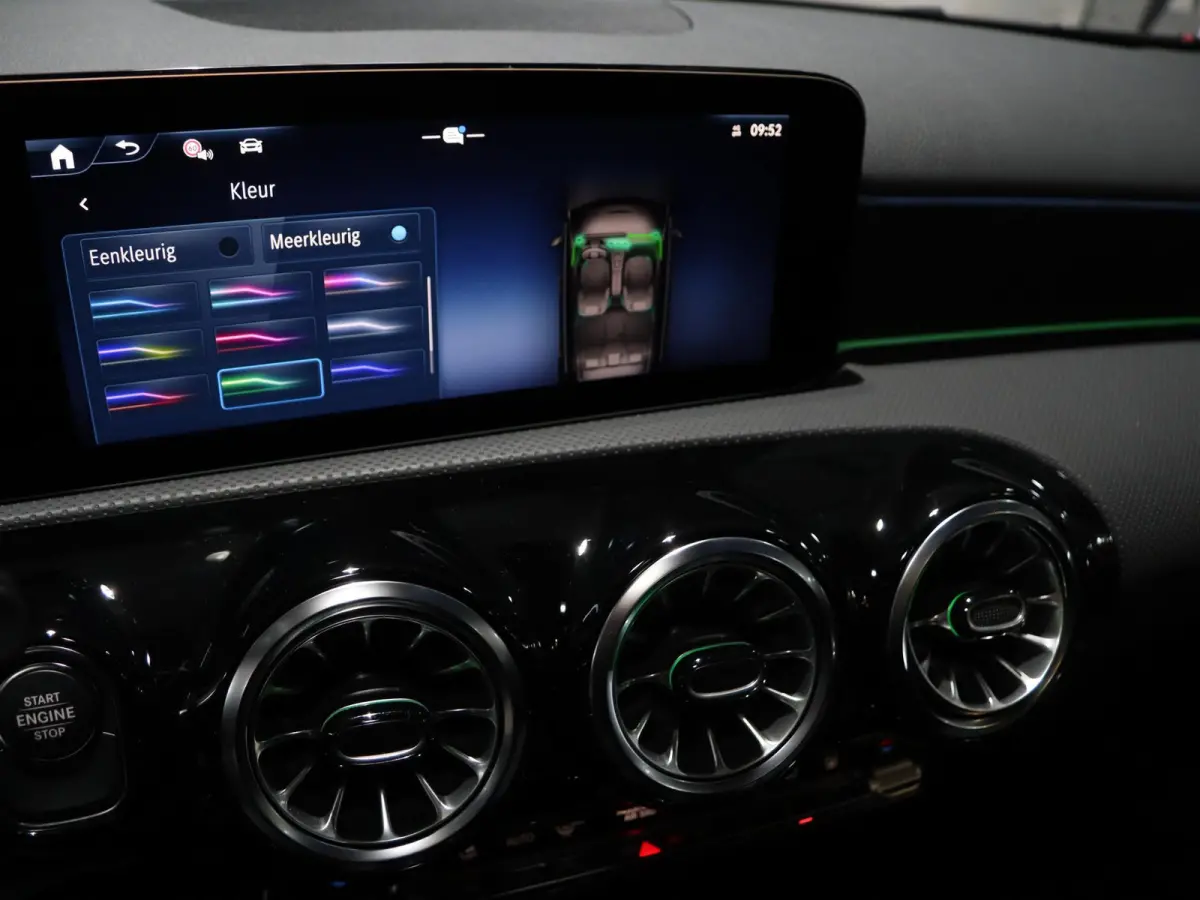 250e Business Solution AMG | Panoramaschuifdak | Premium Plus | Head-up display | Dodehoekassistent |