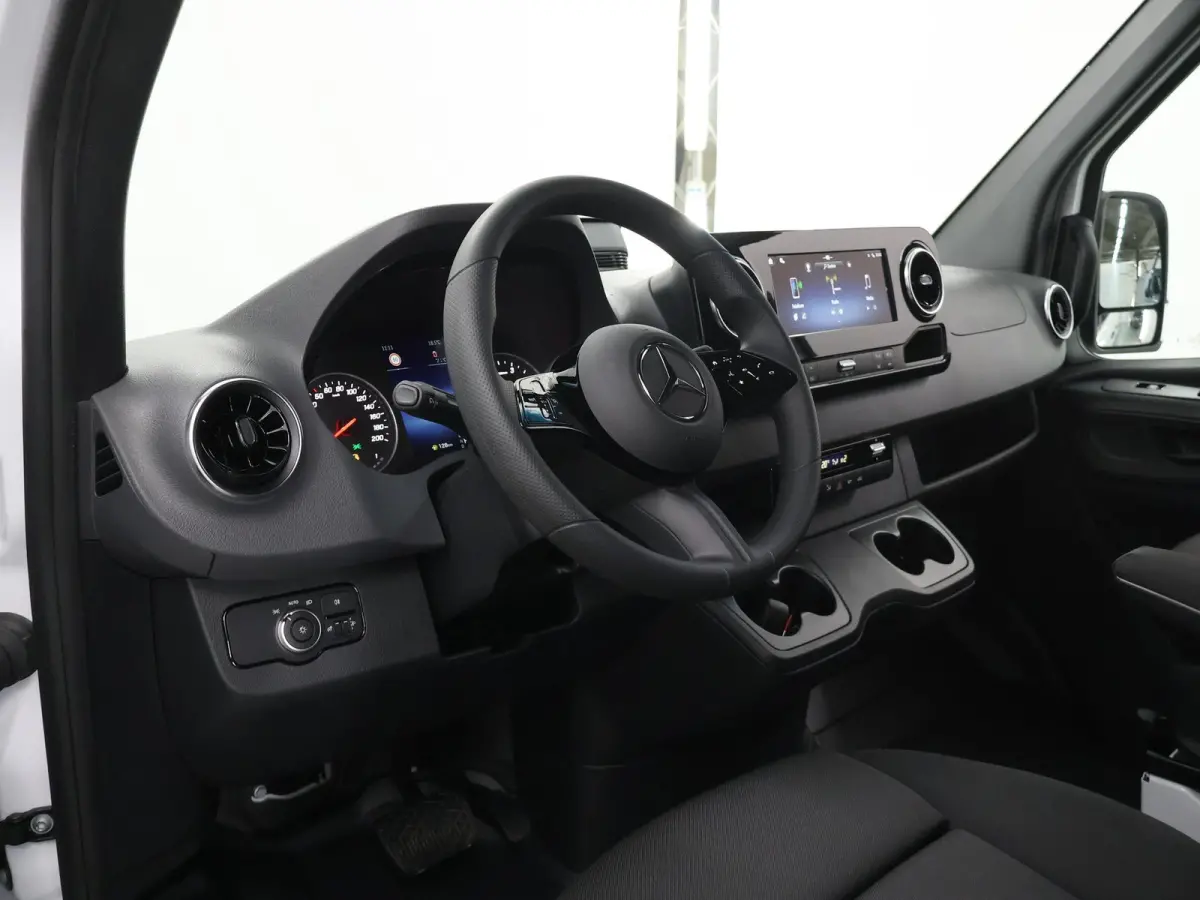 315 CDI L2 Pro | Parkeercamera | Bluetooth | Climate Control | Keyless Go |