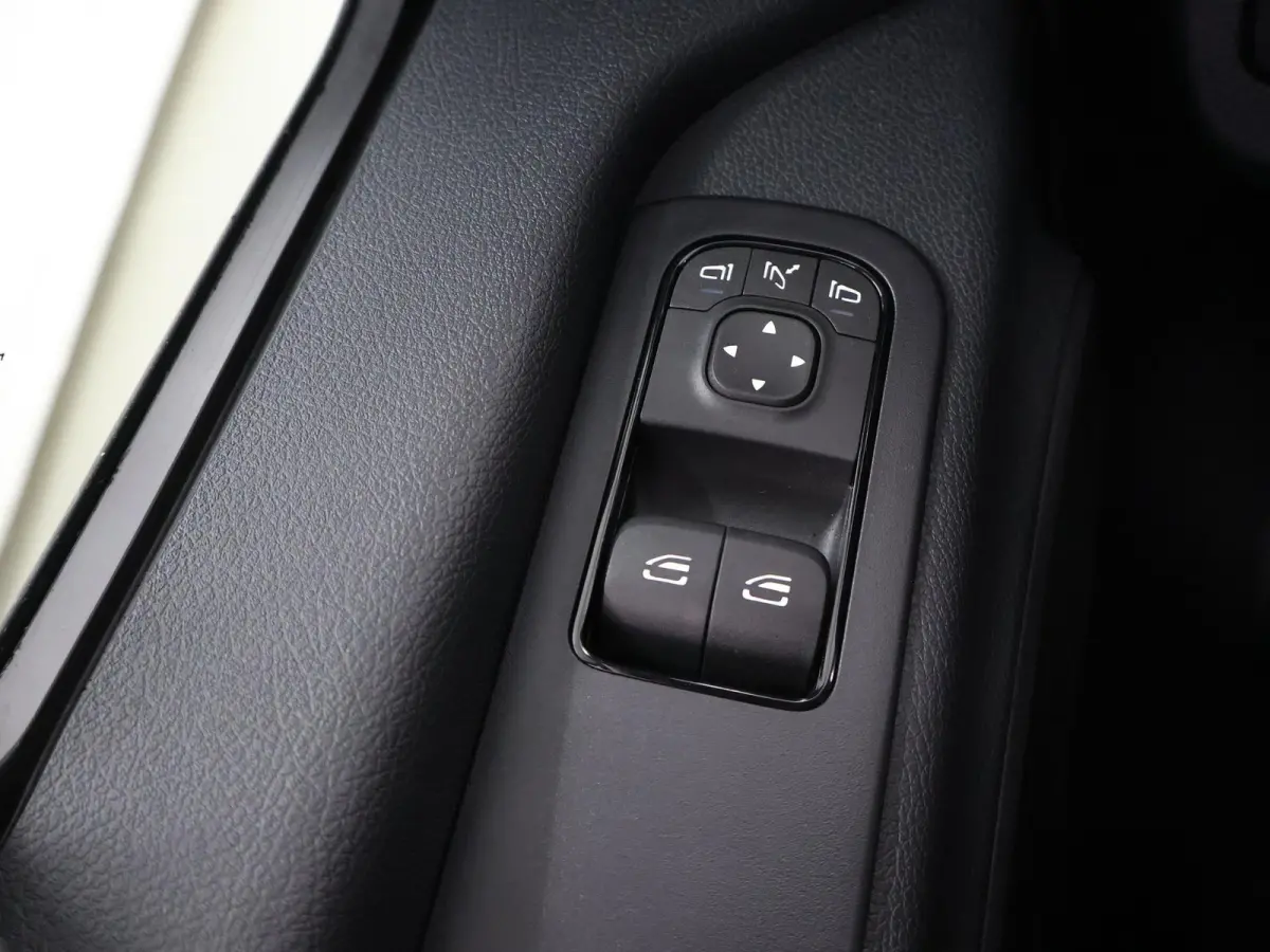 315 CDI L2 Pro | Parkeercamera | Bluetooth | Climate Control | Keyless Go |