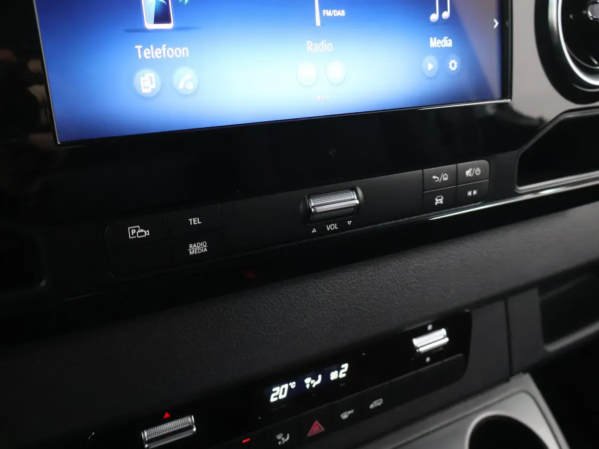 315 CDI L2 Pro | Parkeercamera | Bluetooth | Climate Control | Keyless Go |