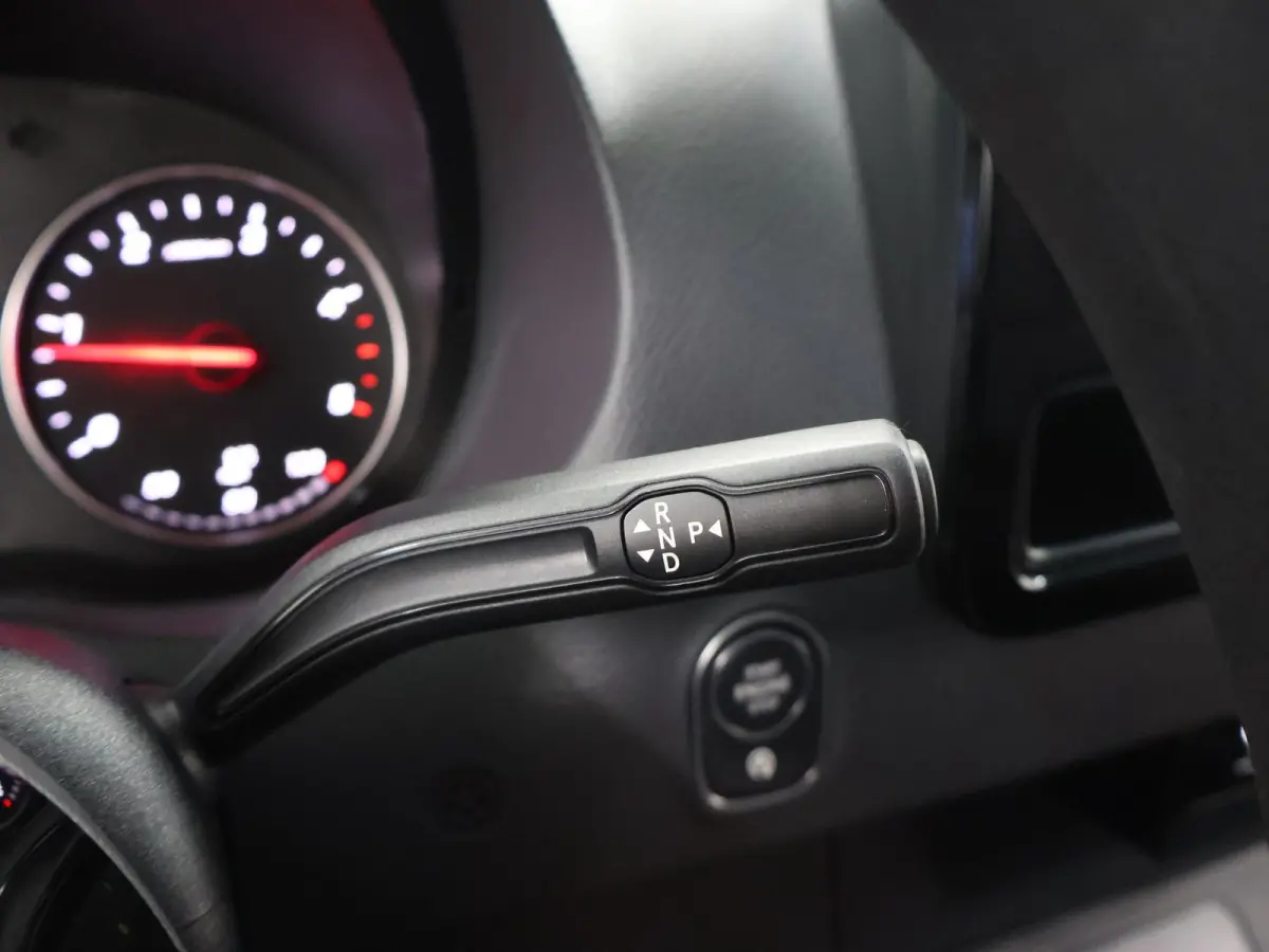 315 CDI L2 Pro | Parkeercamera | Bluetooth | Climate Control | Keyless Go |