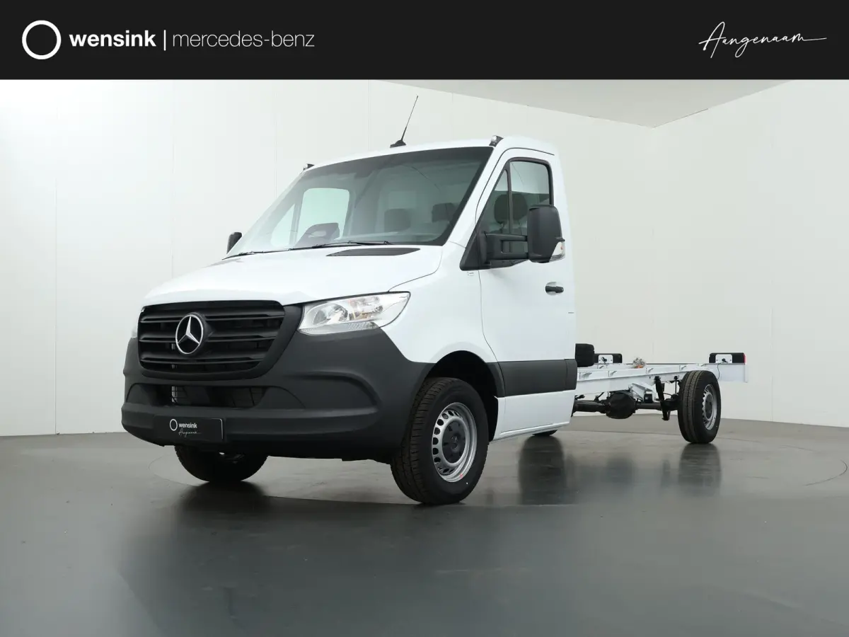 315 CDI | Aut. | Chassis | L3 | 3500 KG. AHW | Airco | Cruise Control | MBUX Navigatie | Apple Carplay/Android Auto | Lane-Assist | Vierseizoenenbanden | Comfort Bestuurdersstoel | 3500 KG. 