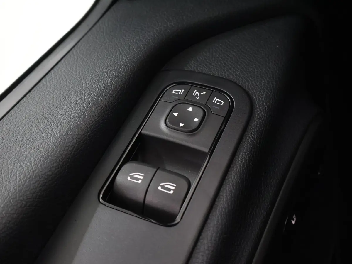 314 L2 H2 PRO | 56 kWh | 100% elektrisch | 2000kg Trekhaak | 115Kw/u DC Snelladen | Smartphone integratie pakket | Carplay | Camera | Comfort bestuurdersstoel |