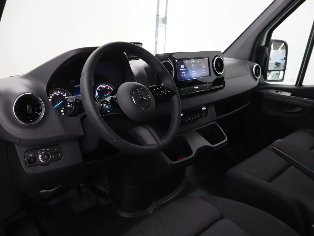 314 L2 H2 PRO | 56 kWh | 100% elektrisch | 2000kg Trekhaak | 115Kw/u DC Snelladen | Smartphone integratie pakket | Carplay | Camera | Comfort bestuurdersstoel |