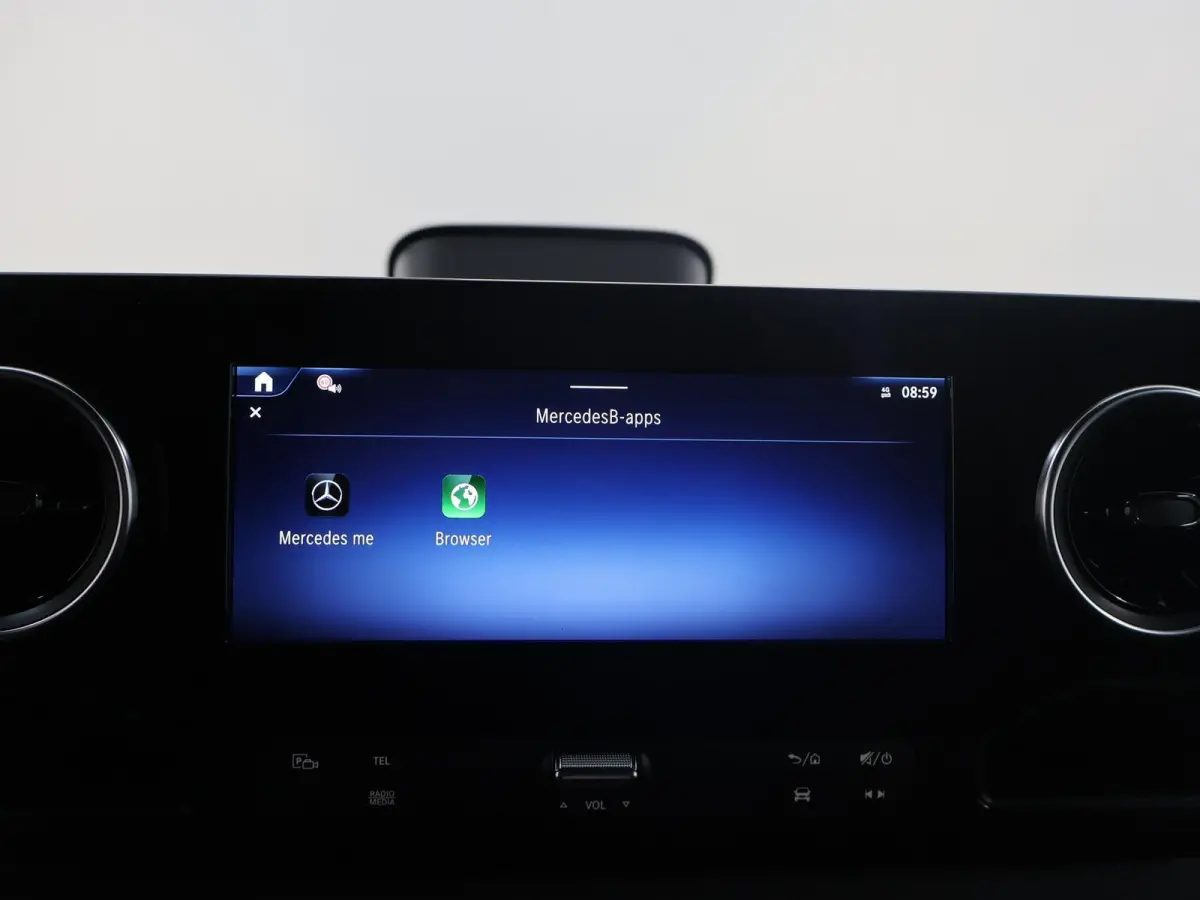 414 L2 H2 RWD PRO 81kWh | Trekhaak | Smartphone integratie pakket | 115 kW Snelladen | Achteruitrijcamera | Standkachel | Stoelverwarming |