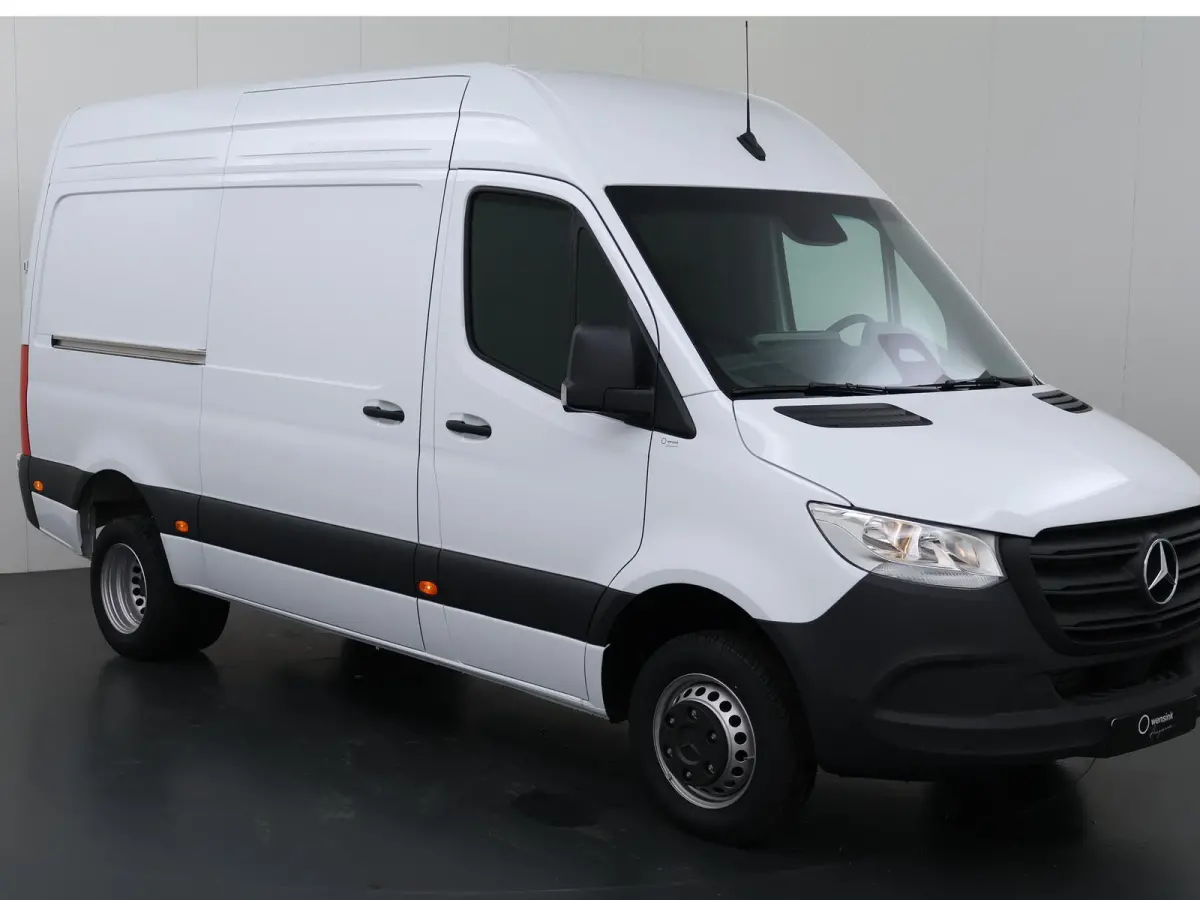 517 CDI L2 H2 Pro 5.0t | C1 Rijbewijs | Smartphone integratie pakket | Dubbel Lucht | Tachograaf |