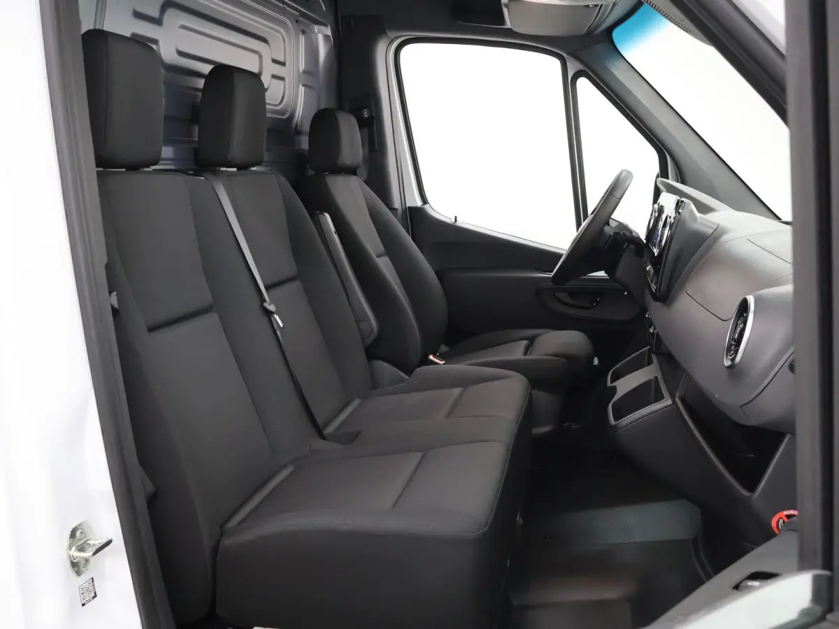 517 CDI L2 H2 Pro 5.0t | C1 Rijbewijs | Smartphone integratie pakket | Dubbel Lucht | Tachograaf |