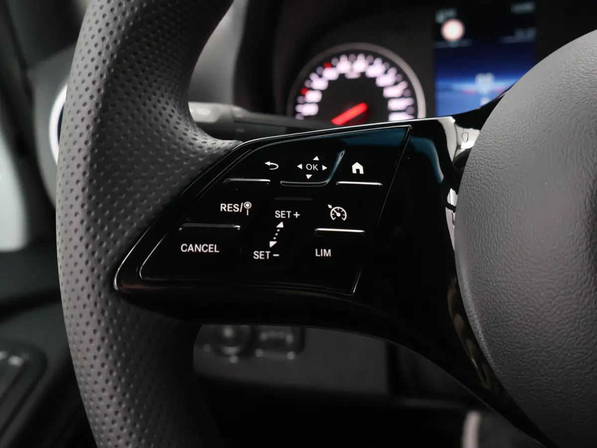517 CDI L2 H2 Pro 5.0t | C1 Rijbewijs | Smartphone integratie pakket | Dubbel Lucht | Tachograaf |