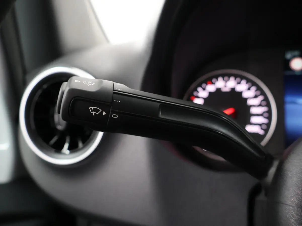 517 CDI L2 H2 Pro 5.0t | C1 Rijbewijs | Smartphone integratie pakket | Dubbel Lucht | Tachograaf |