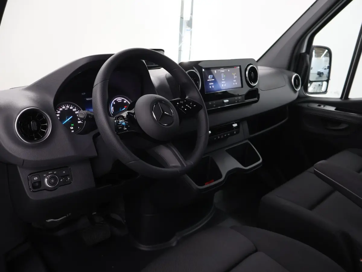 314 L2 H2 PRO | 56 kWh | 100% elektrisch | 2000kg Trekhaak | 115Kw/u DC Snelladen | Smartphone integratie pakket | Carplay | Camera | Comfort bestuurdersstoel |