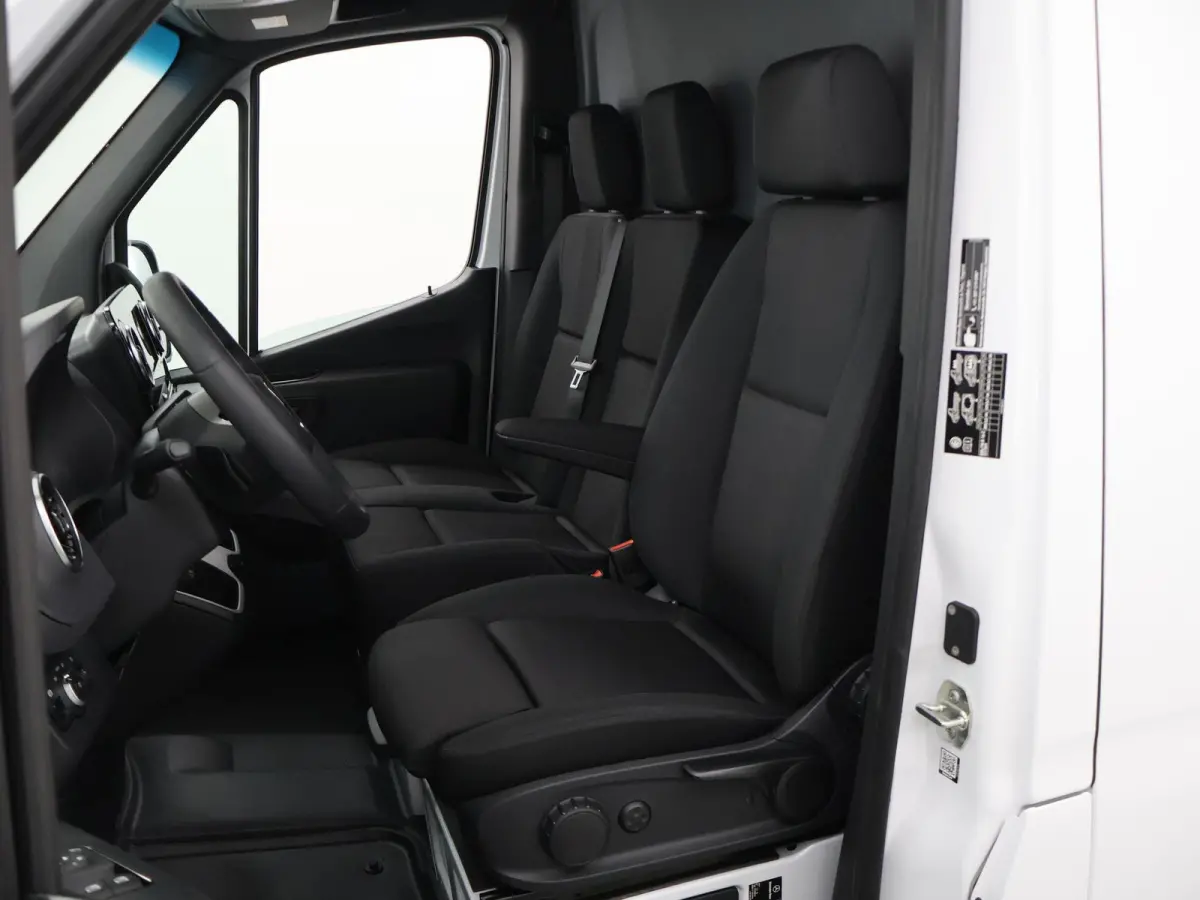 314 L2 H2 PRO | 56 kWh | 100% elektrisch | 2000kg Trekhaak | 115Kw/u DC Snelladen | Smartphone integratie pakket | Carplay | Camera | Comfort bestuurdersstoel |