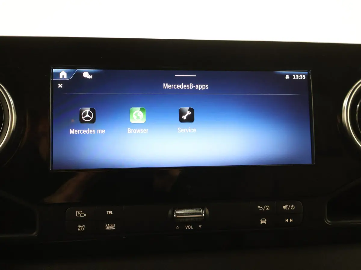 319 CDI | Aut. | L2 H2 | Select | LED Koplampen | 3-zits | Achteruitrijcamera | Navigatie | Apple Carplay/Android Auto | 3500 KG. AHW | Distronic Plus | LM Velgen | Certified