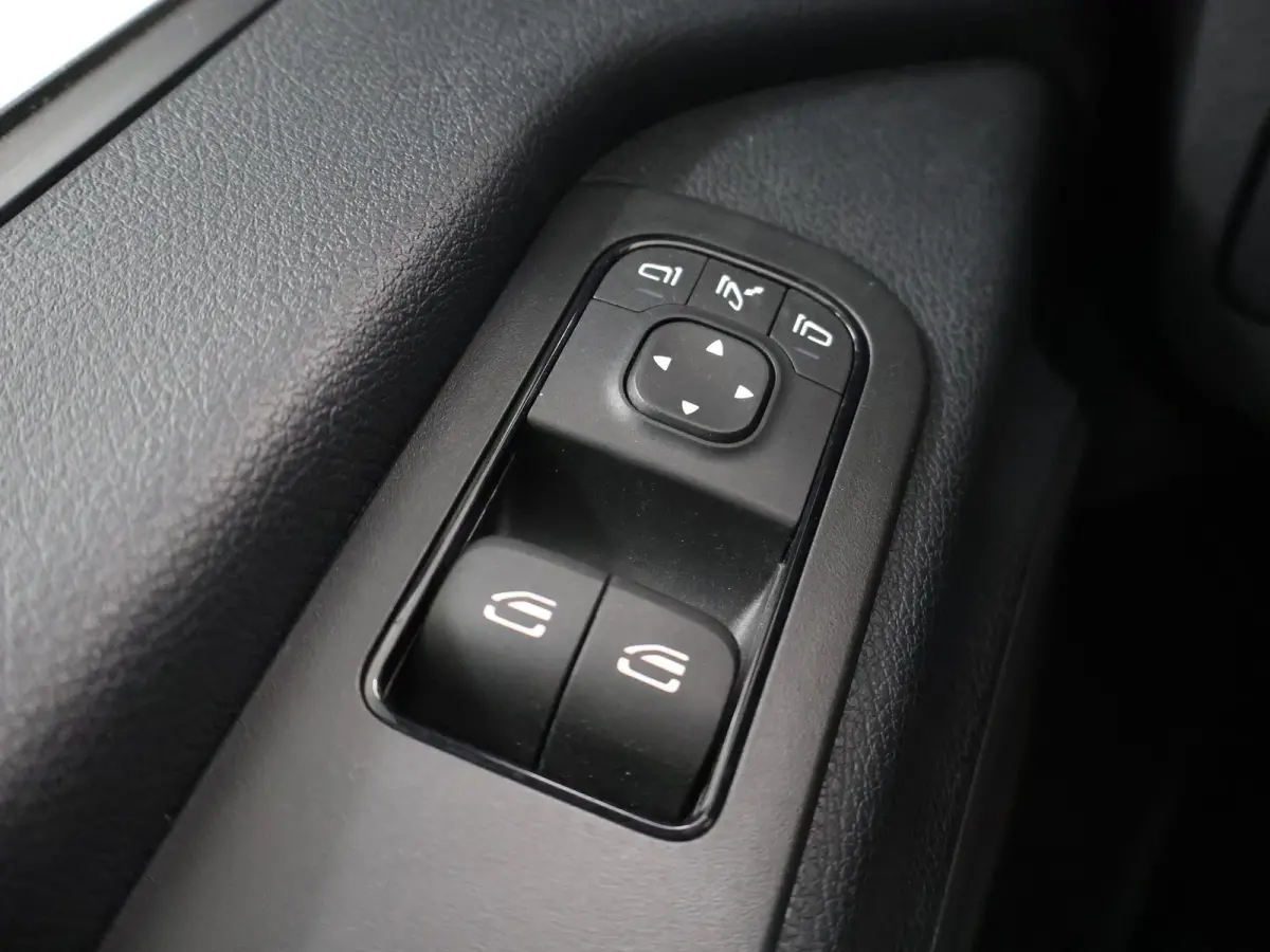 319 CDI | Aut. | L2 H2 | Select | LED Koplampen | 3-zits | Achteruitrijcamera | Navigatie | Apple Carplay/Android Auto | 3500 KG. AHW | Distronic Plus | LM Velgen | Certified