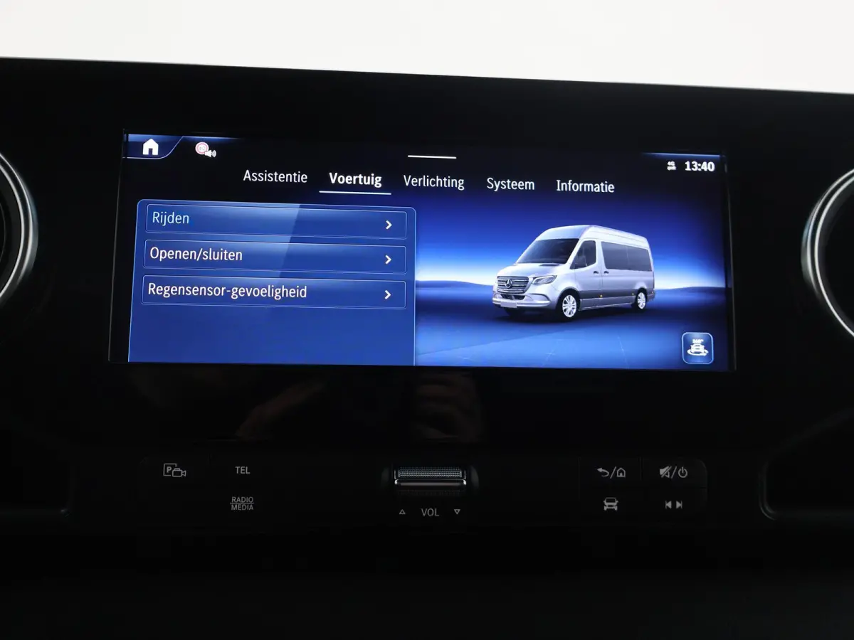 317 CDI | Aut. | L2 H2 | Pro | 3-zits | Airco | Cruise Control | 3500 KG. AHW | Parkeercamera | Certified