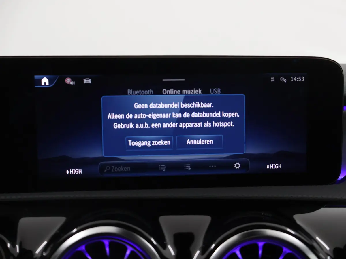 180 Business Solution AMG | Panoramaschuifdak | Premium Plus | Nightpakket | 19"Multispaak AMG velgen | Stoelverwarming |  360° camera | Head-up display |