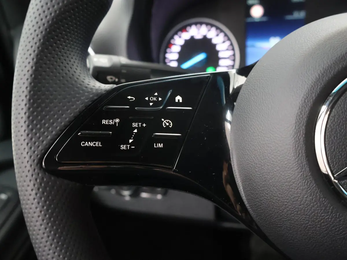 314 L2 H2 RWD PRO 81kWh | Comfortbestuurdersstoel | Trekhaak | Smartphone integratie pakket | 115 kW Snelladen | Achteruitrijcamera |