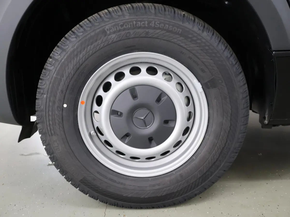 314 L2 H2 RWD PRO 81kWh | Comfortbestuurdersstoel | Trekhaak | Smartphone integratie pakket | 115 kW Snelladen | Achteruitrijcamera |